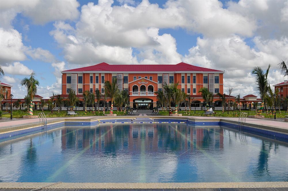 Golden Peacock Resort Hotel Beira Exterior photo