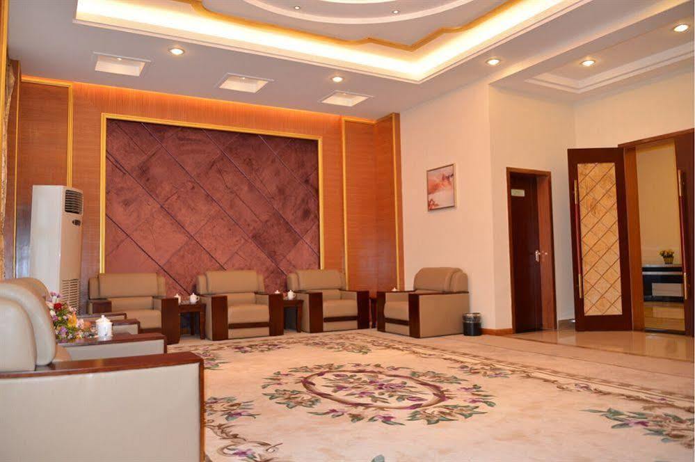 Golden Peacock Resort Hotel Beira Exterior photo